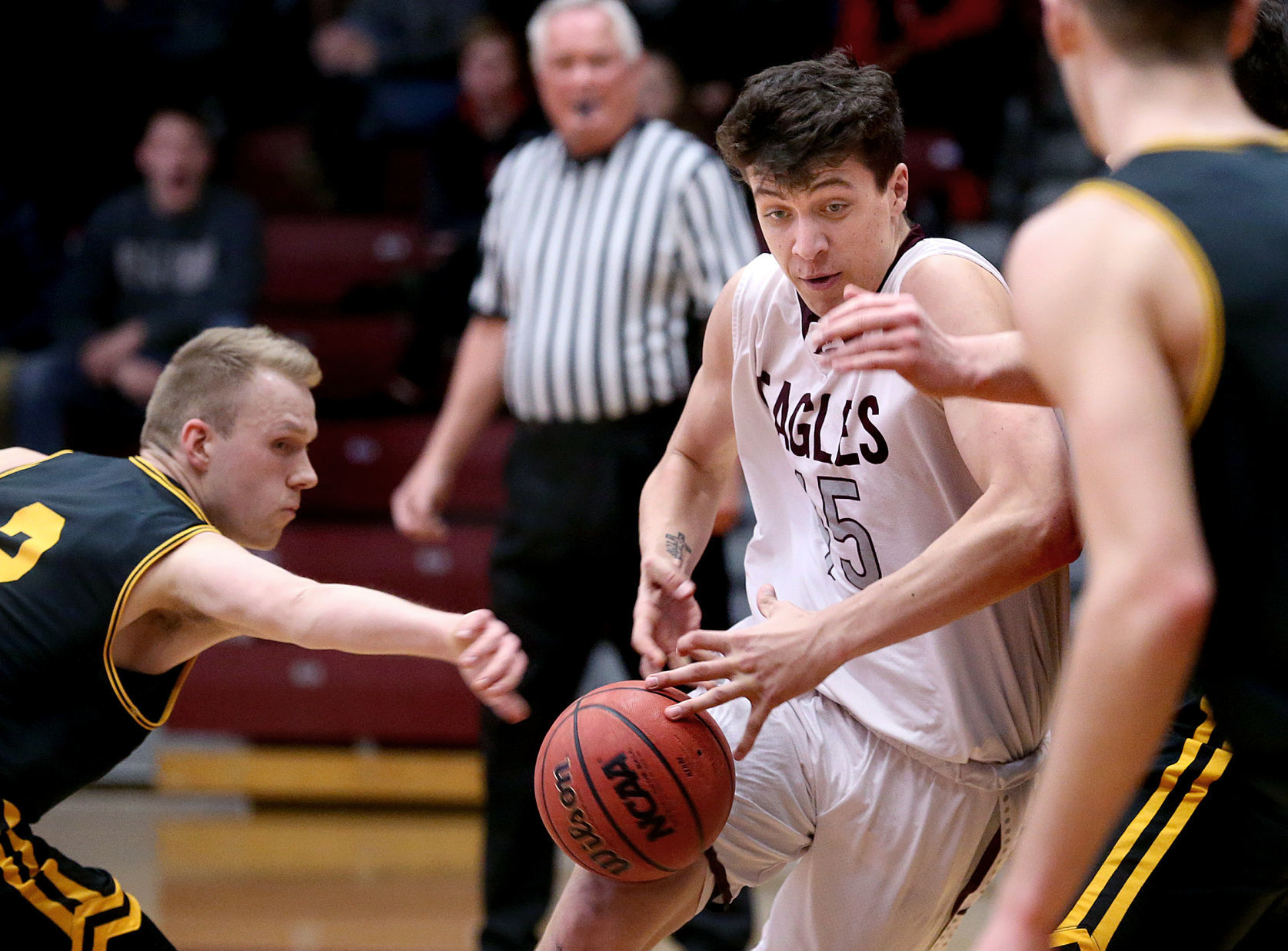 UW-L's Josh Dahlke